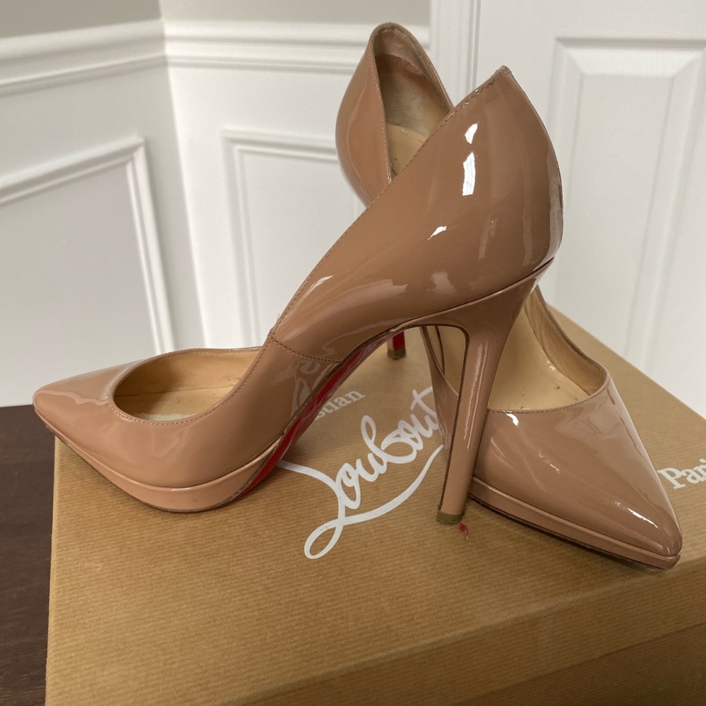 Christian Louboutin Pigalle Plato Heels